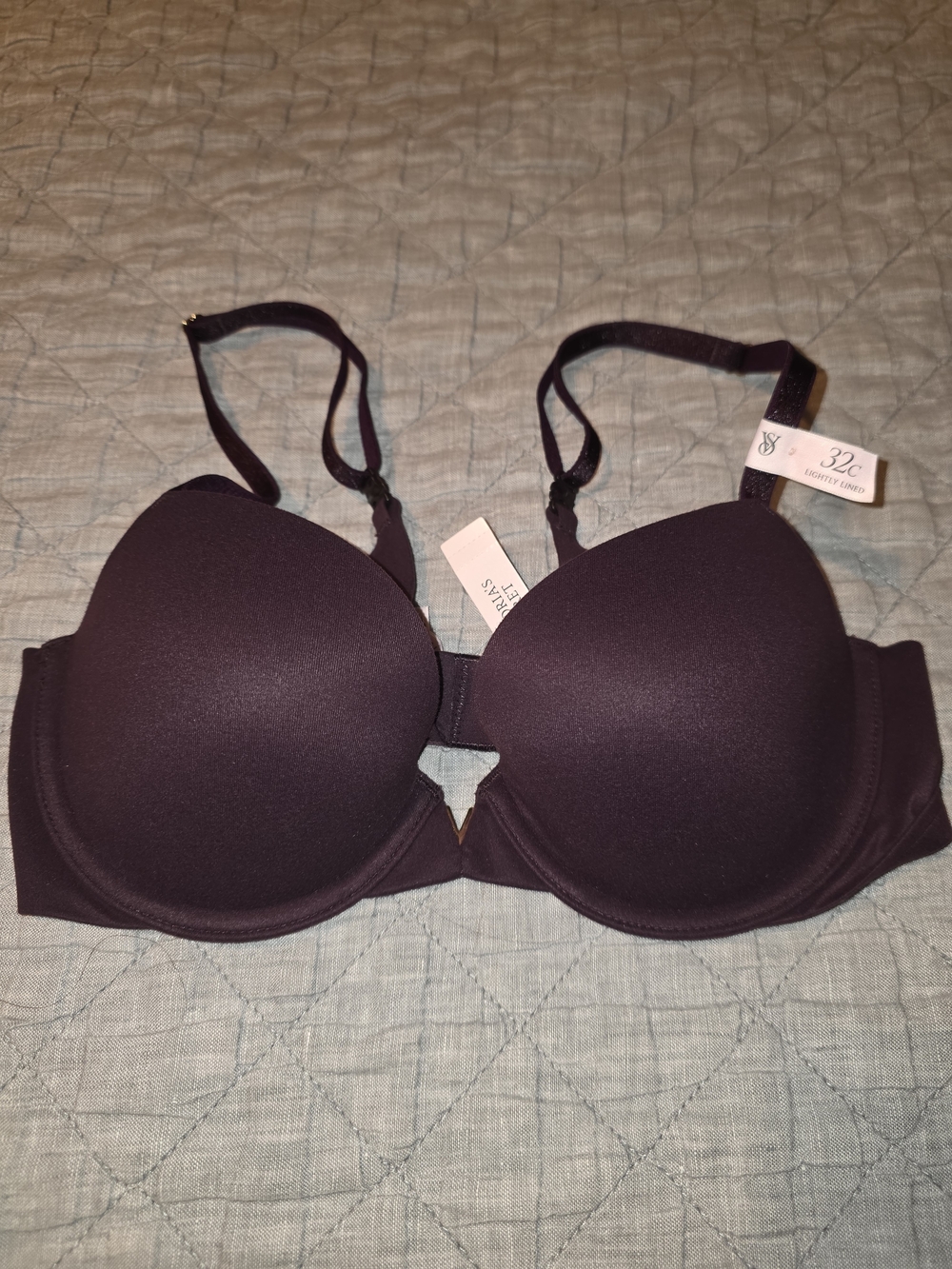 Victoria's Secret Molded T-Shirt Bra in Deep Plum 32C